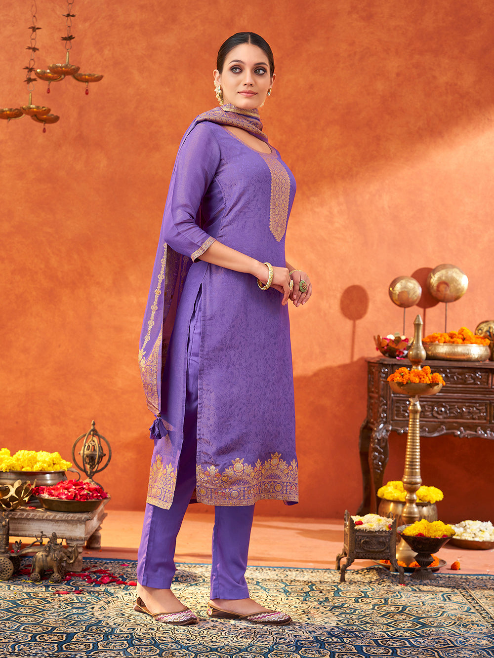 Women's Lavender Pure Gold Tissue Silk Woven Jacquard Kurta set with dupatta