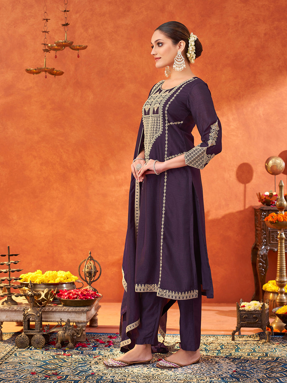 Women's Purple Silk Blend Embroidered Kurta set with dupatta