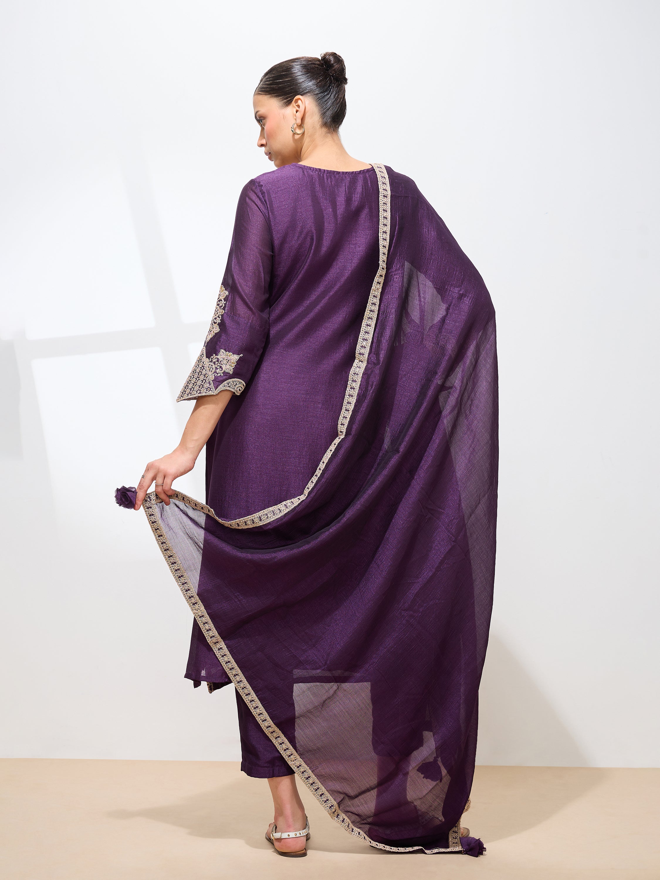 Women's Purple Silk Blend Embroidered Kurta set with dupatta