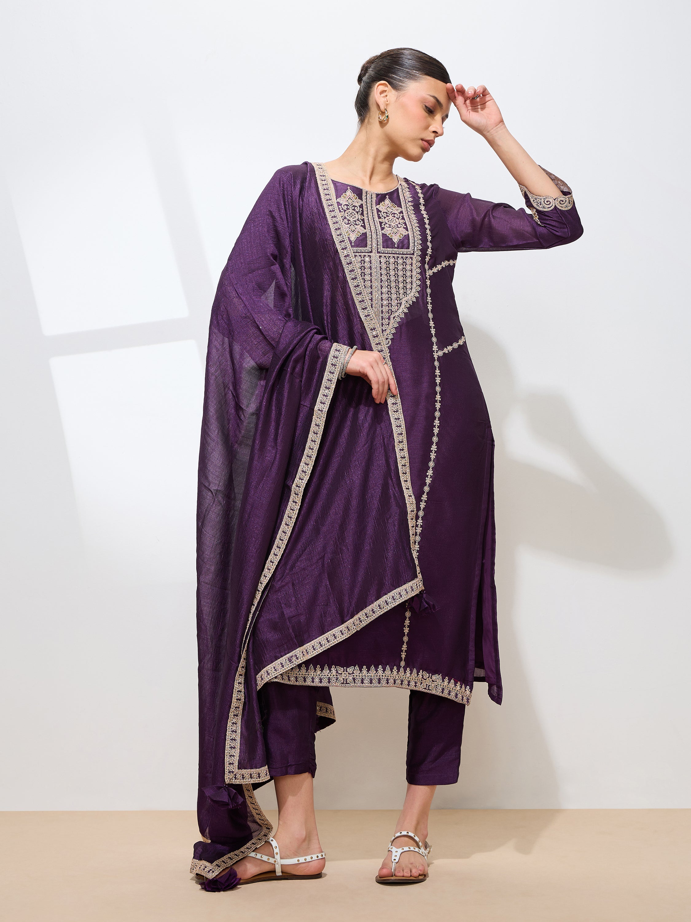 Women's Purple Silk Blend Embroidered Kurta set with dupatta