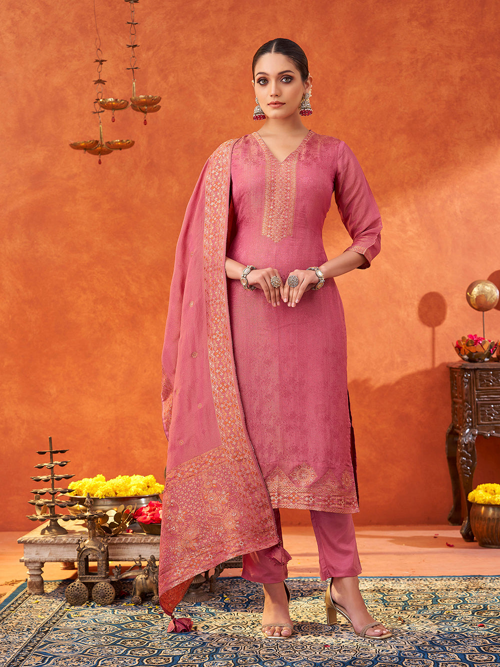Women's Pink Pure Gold Tissue Silk Woven Jacquard Kurta set with dupatta