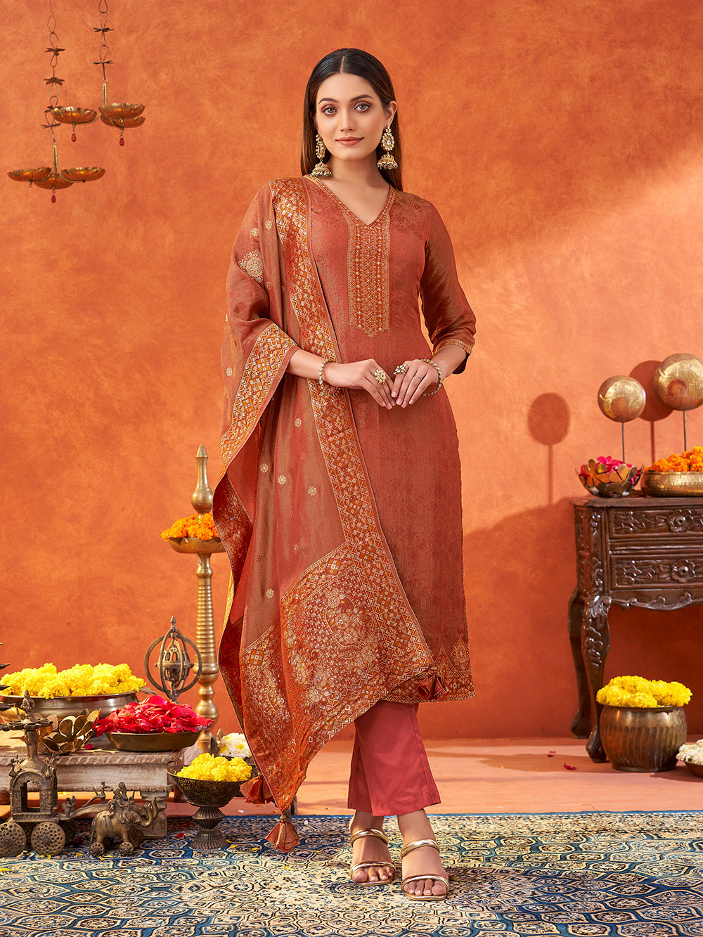 Women's Red Pure Gold Tissue Silk Woven Jacquard Kurta set with dupatta