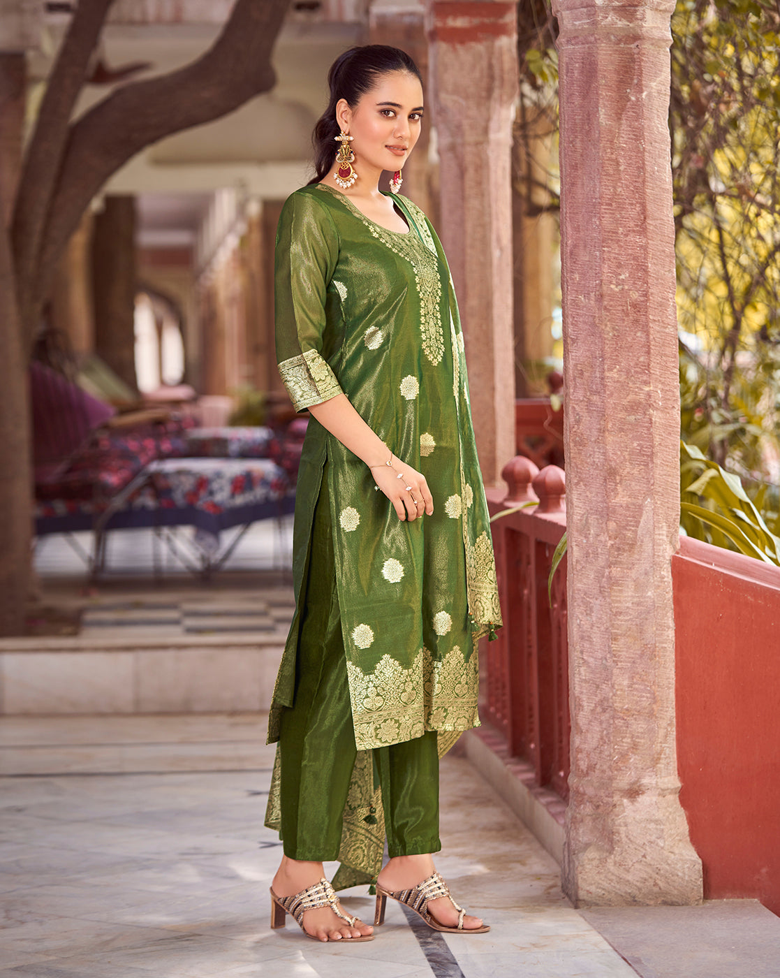 Women's Green Silk Blend Woven Design Kurta with Trouser & Woven Dupatta