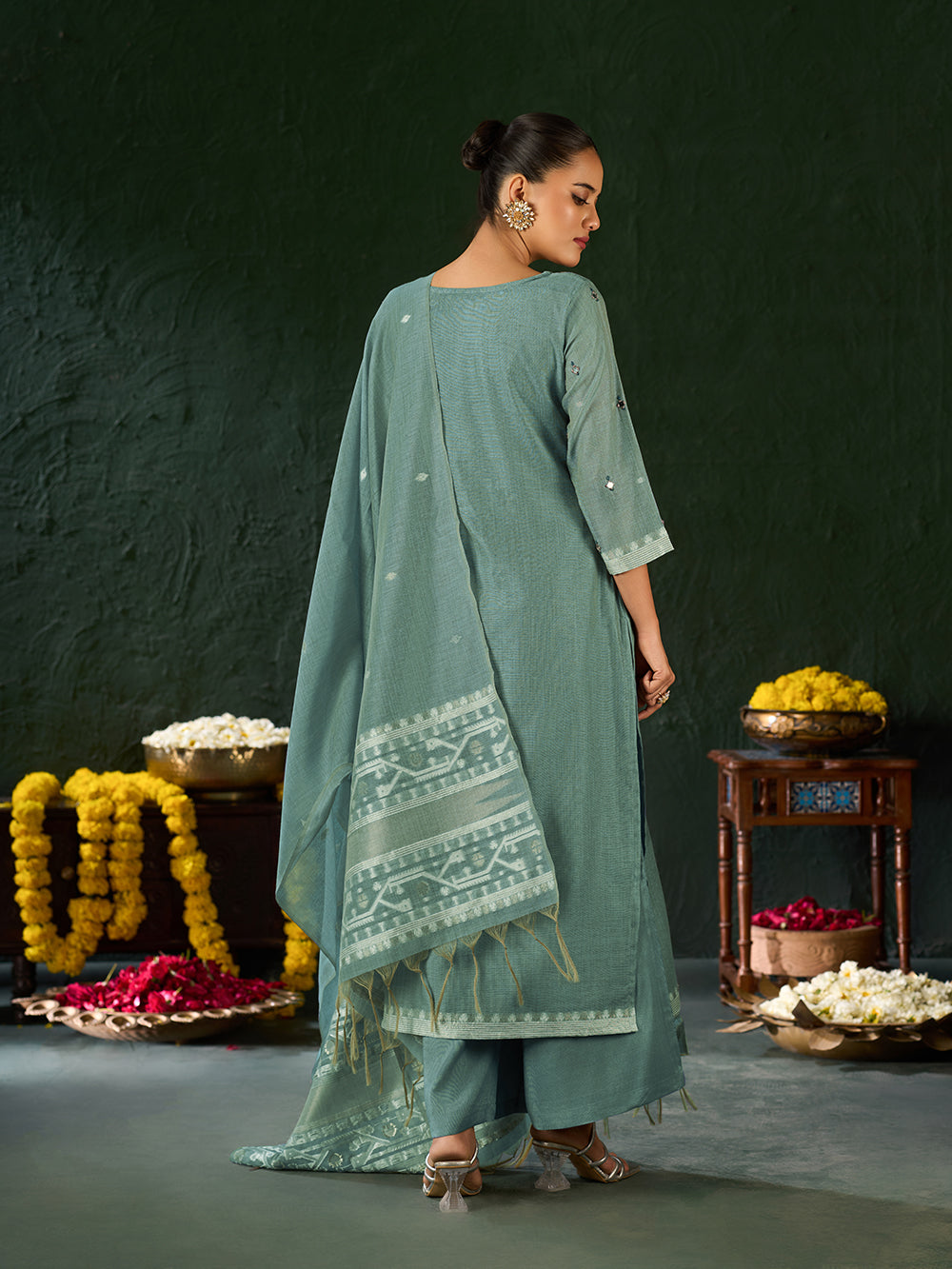 Women's Blue Silk Blend Jacquard Kurta set with dupatta