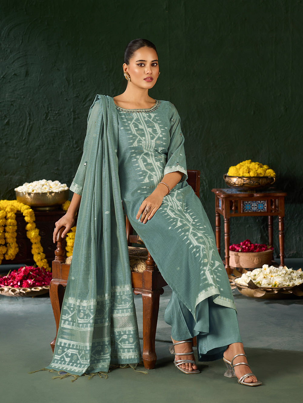 Women's Blue Silk Blend Jacquard Kurta set with dupatta