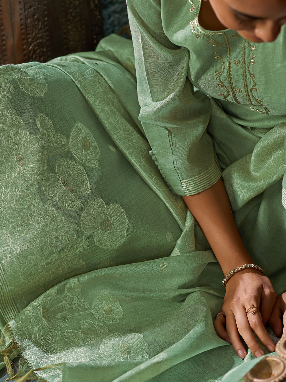 Women's Green Silk Blend Jacquard Kurta set with dupatta