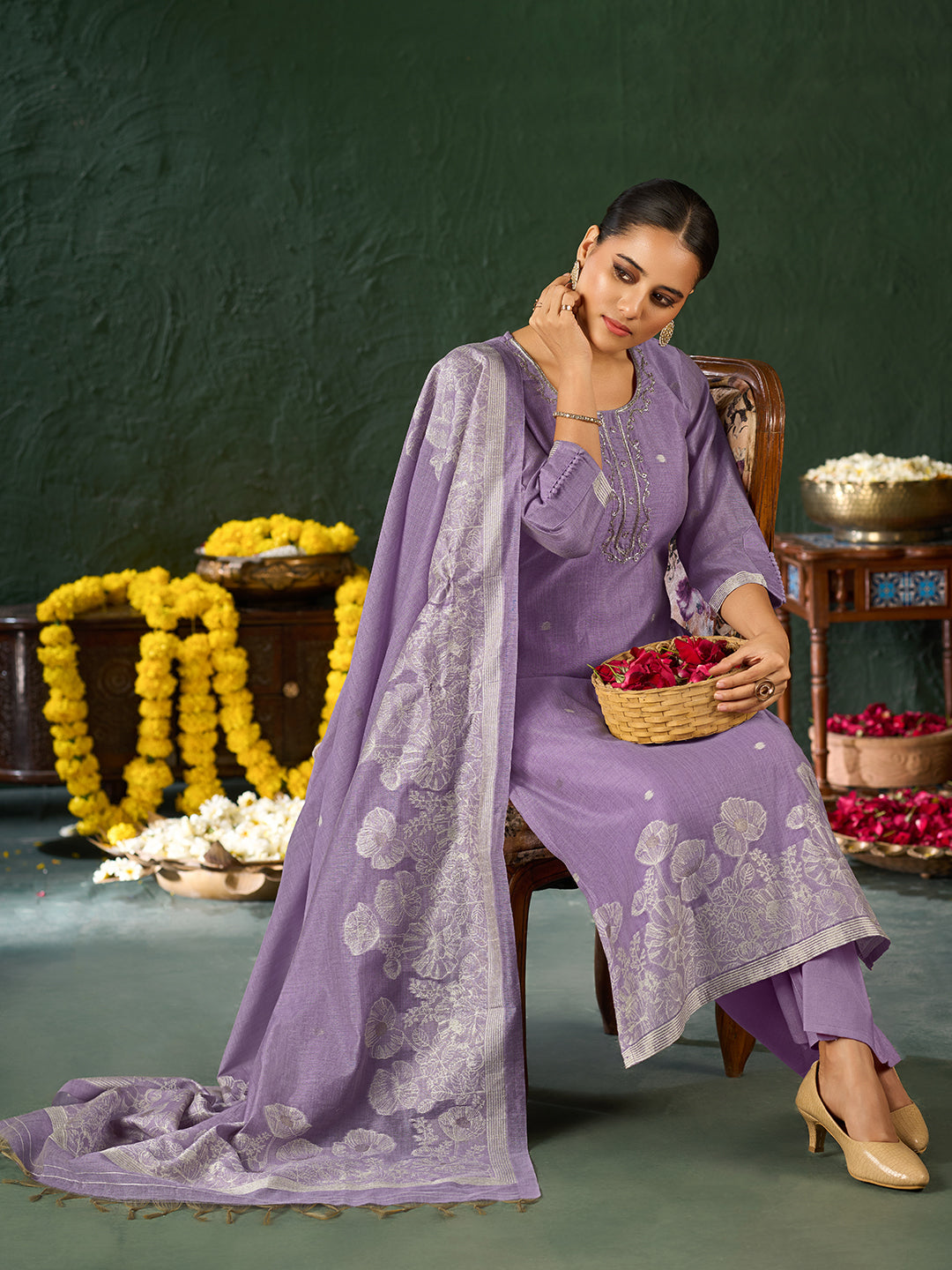 Women's Lavender Silk Blend Jacquard Kurta set with dupatta