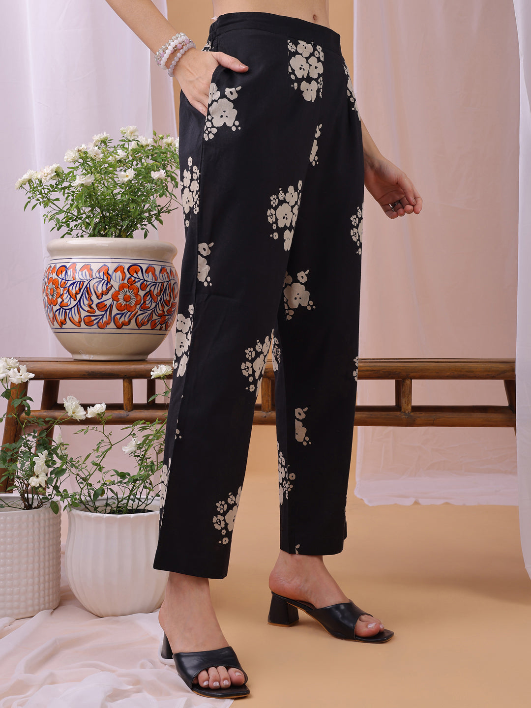 Cozy Black Floral Printed Pure Cambric Cotton Co-ords set