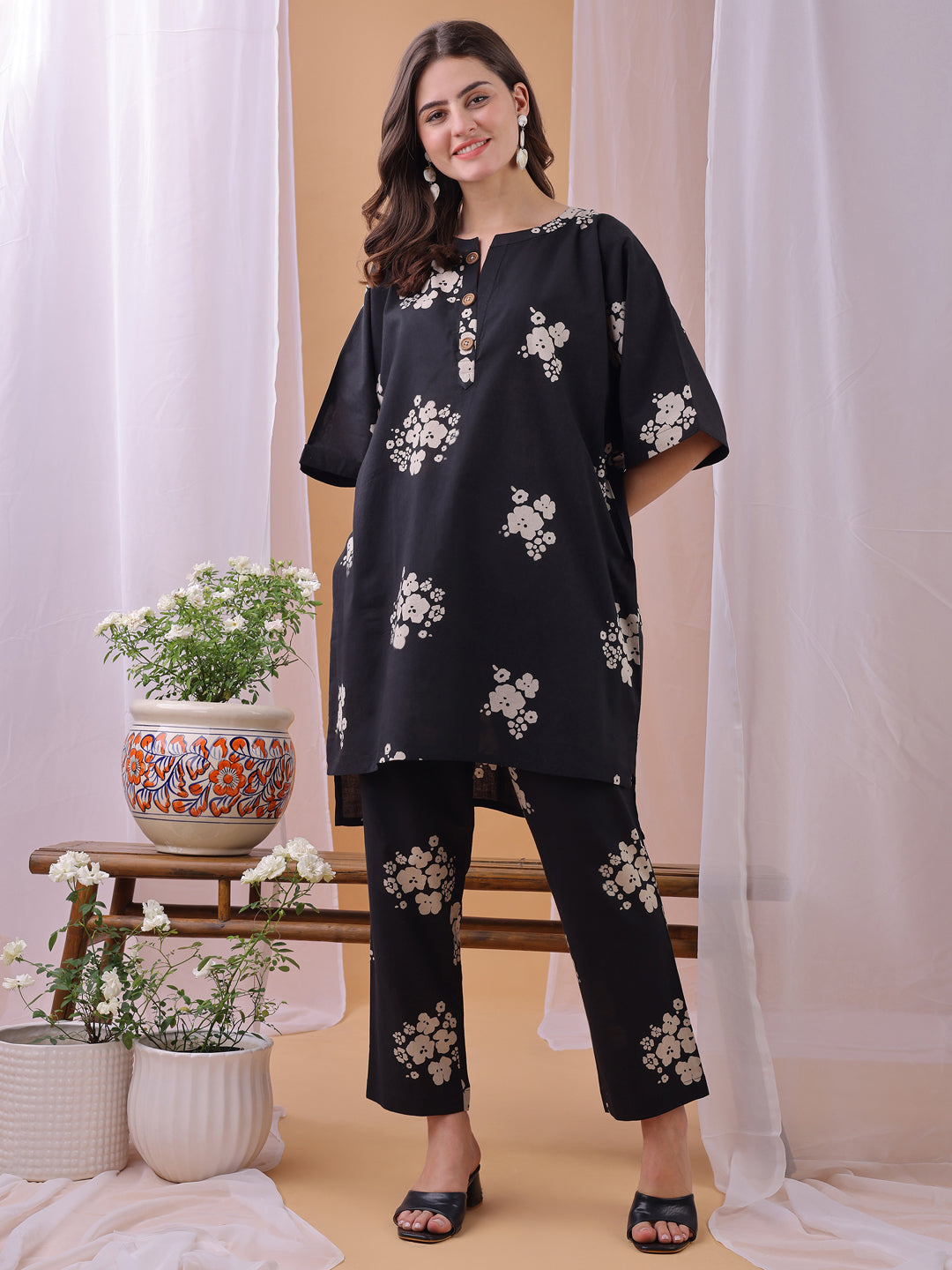 Cozy Black Floral Printed Pure Cambric Cotton Co-ords set