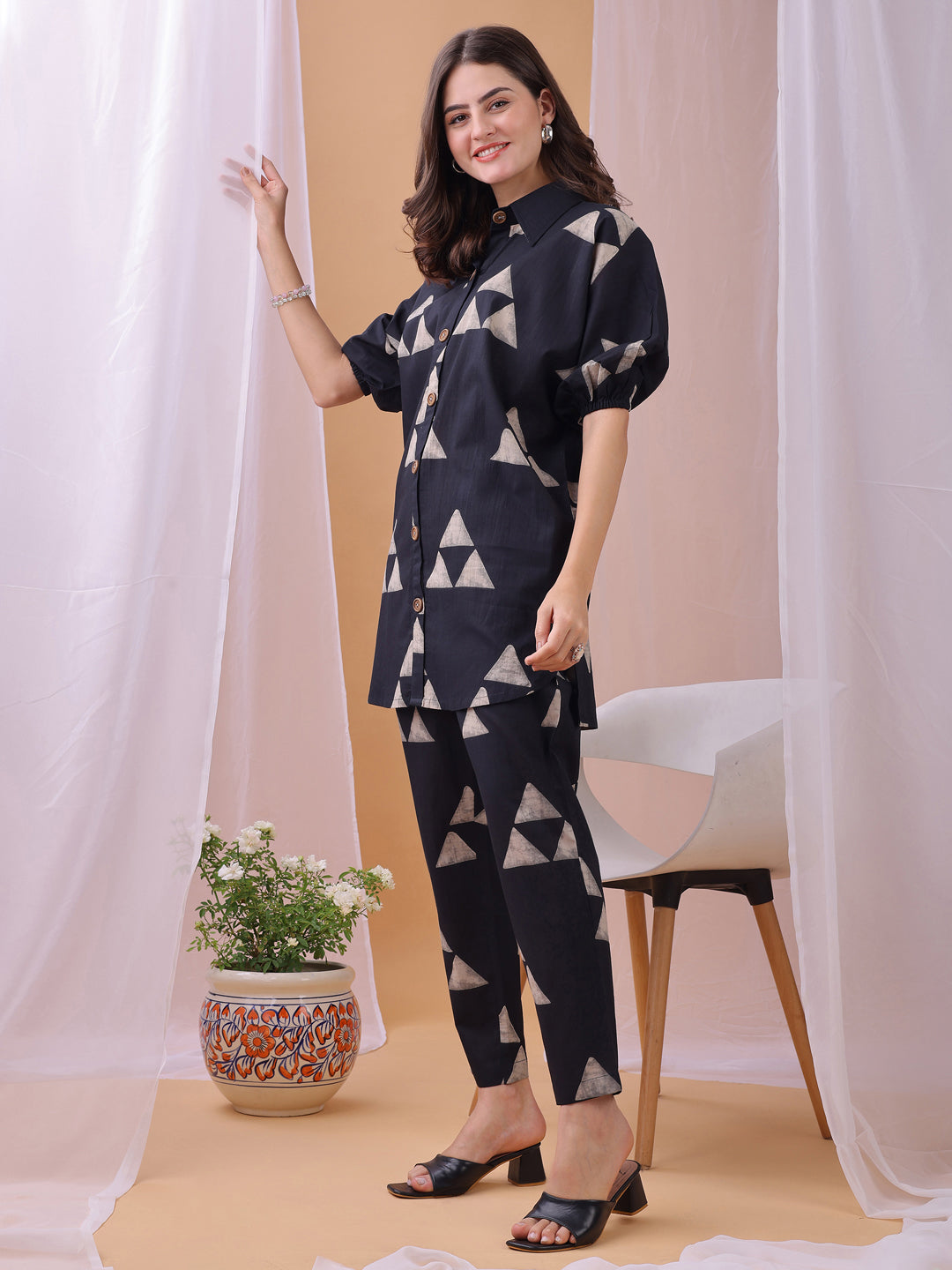 Black Gemoetric Printed Pure Cambric Cotton Co-ords set