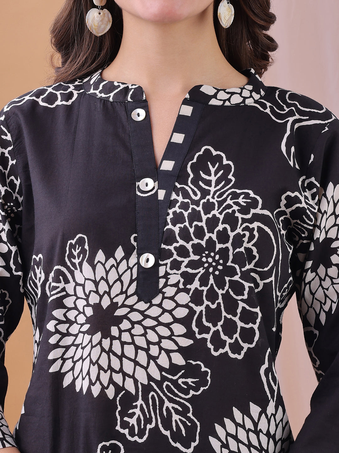 Black&White Floral Printed Pure Cambric Cotton Co-ords set