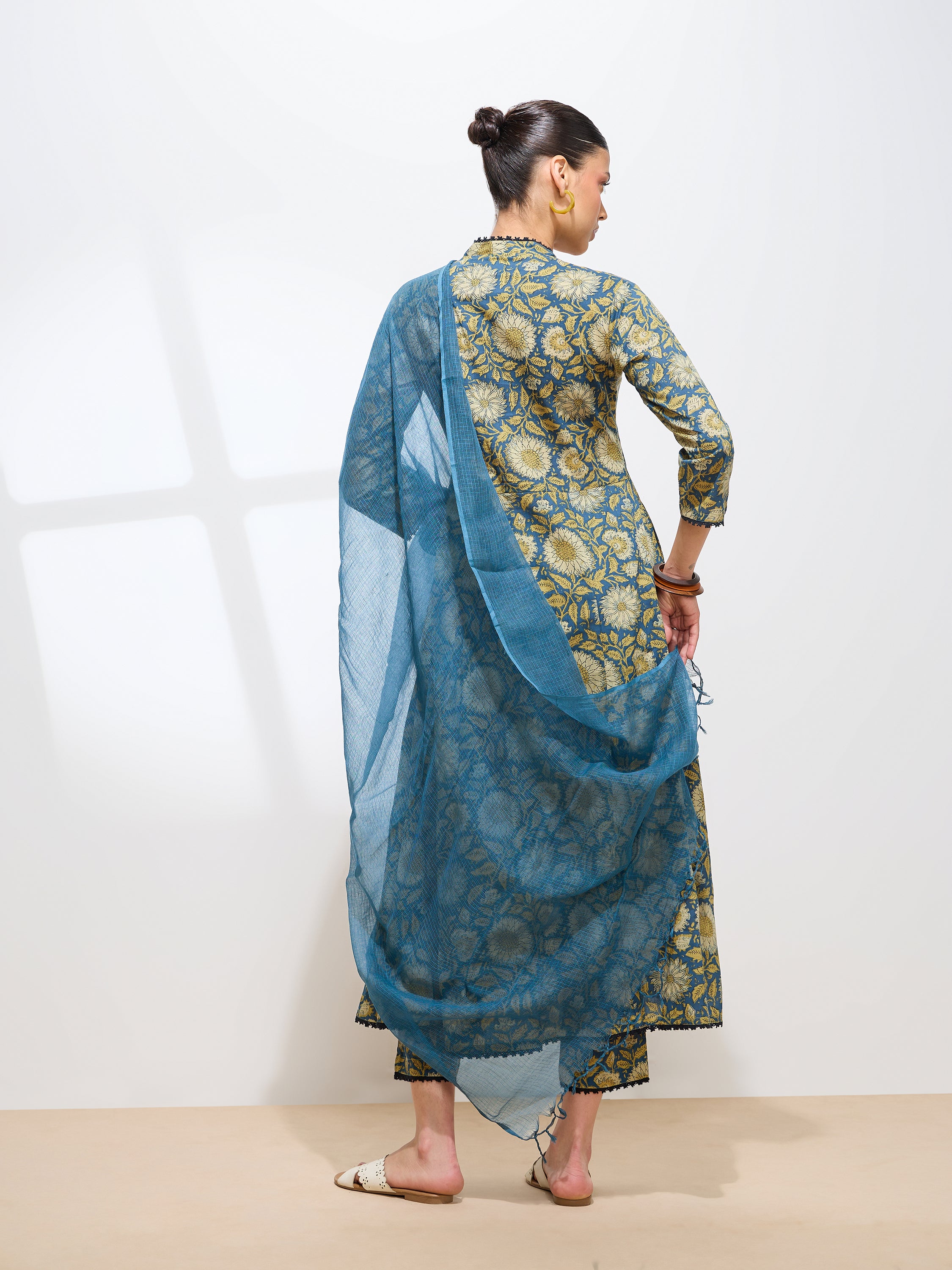Graceful Blue Floral Printed Cotton Kurta set