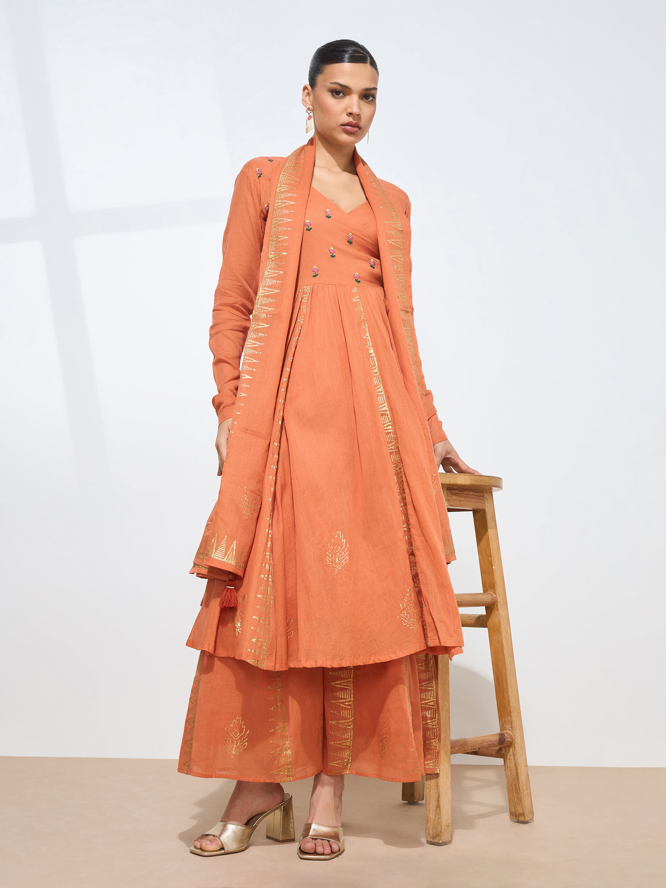 Graceful Rust Blockprint Handwork Mul cotton Kurta set