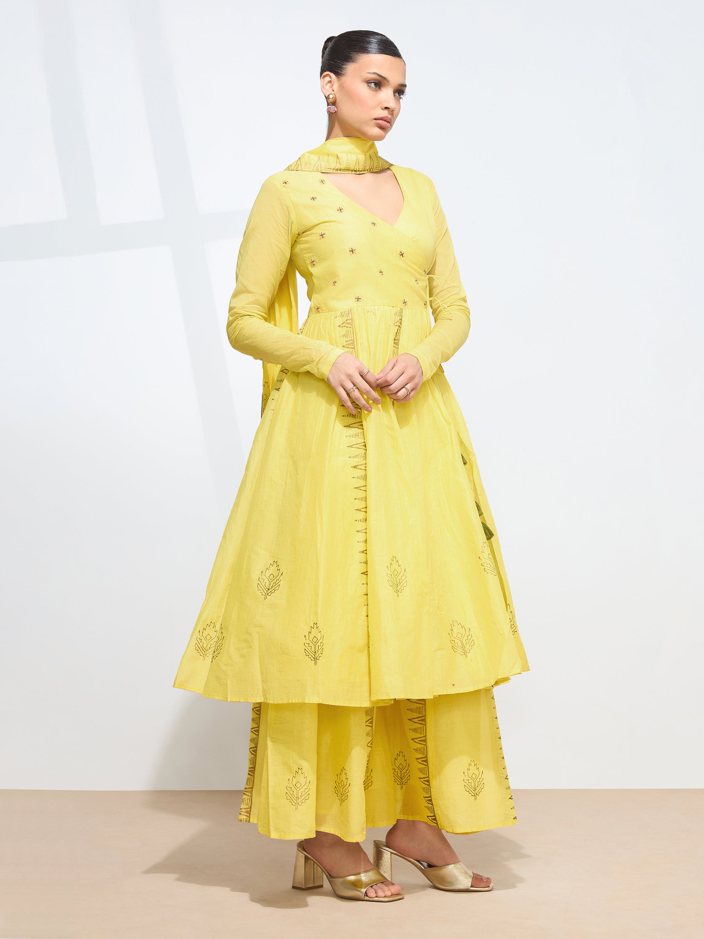 Graceful Yellow Blockprint Handwork Mul cotton Kurta set