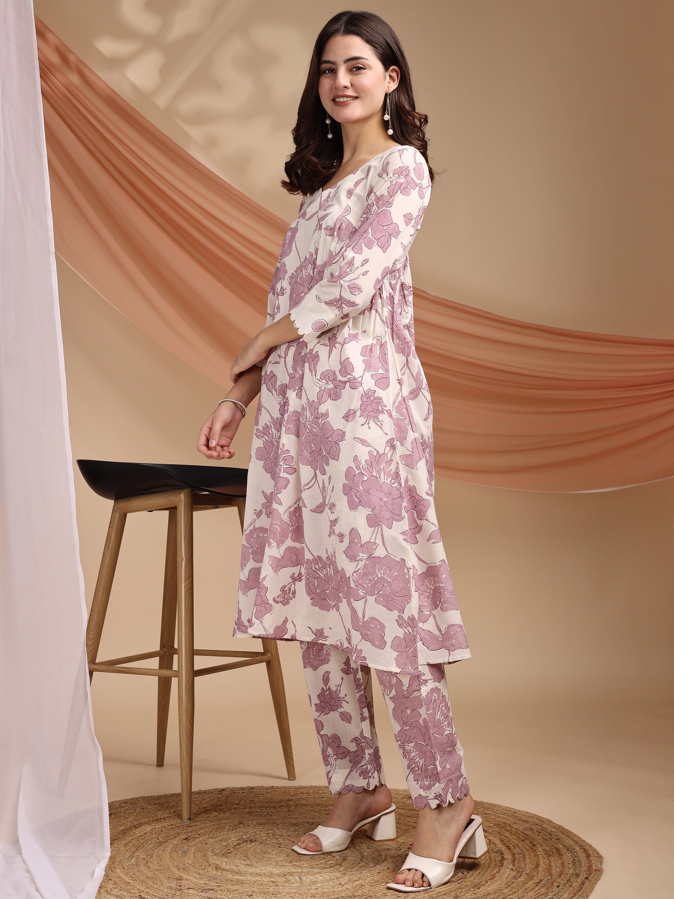 Purple Pure Cambric Cotton Printed Floral Straight Kurta Kurta with Pant