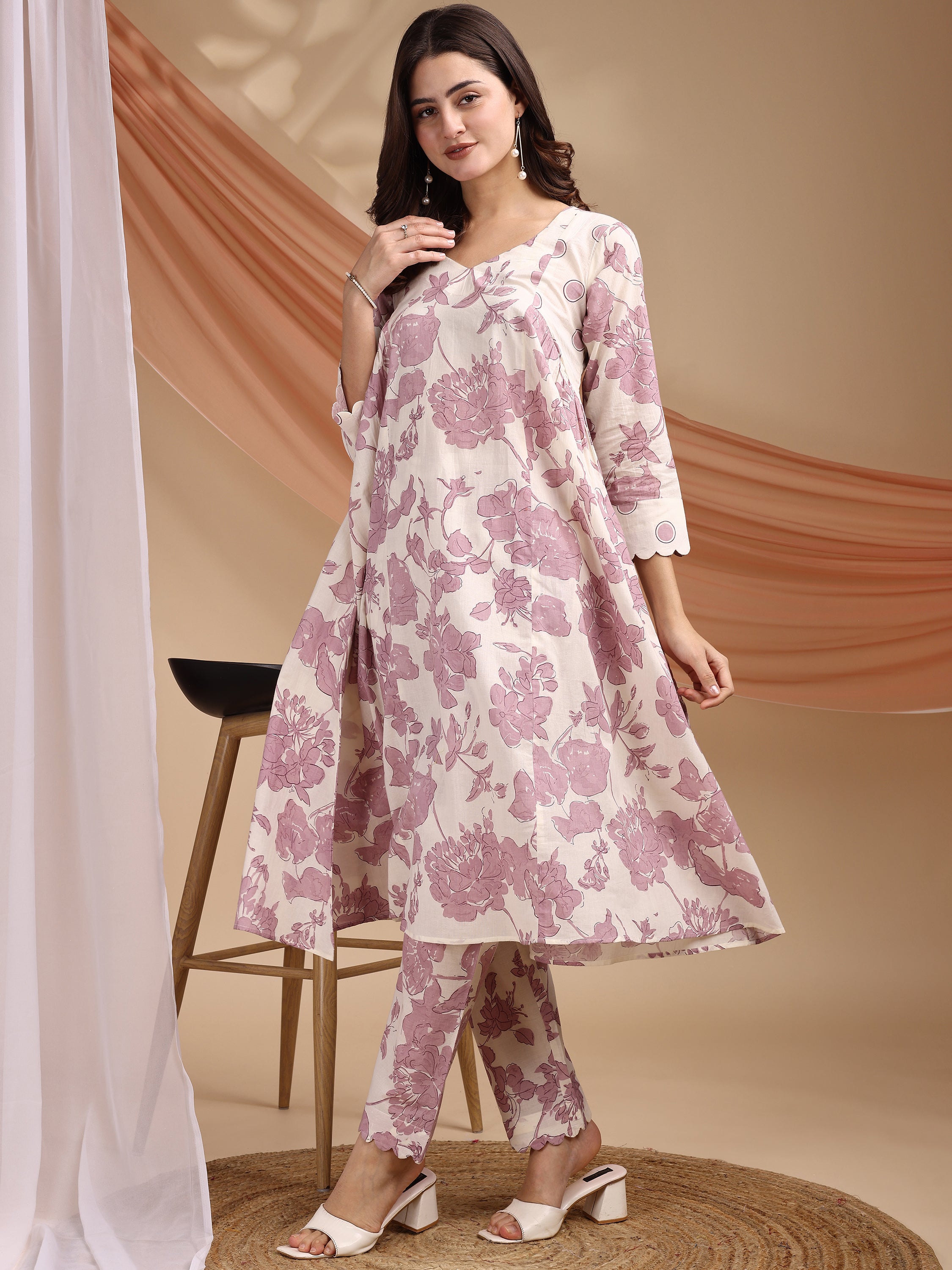 Purple Pure Cambric Cotton Printed Floral Straight Kurta Kurta with Pant