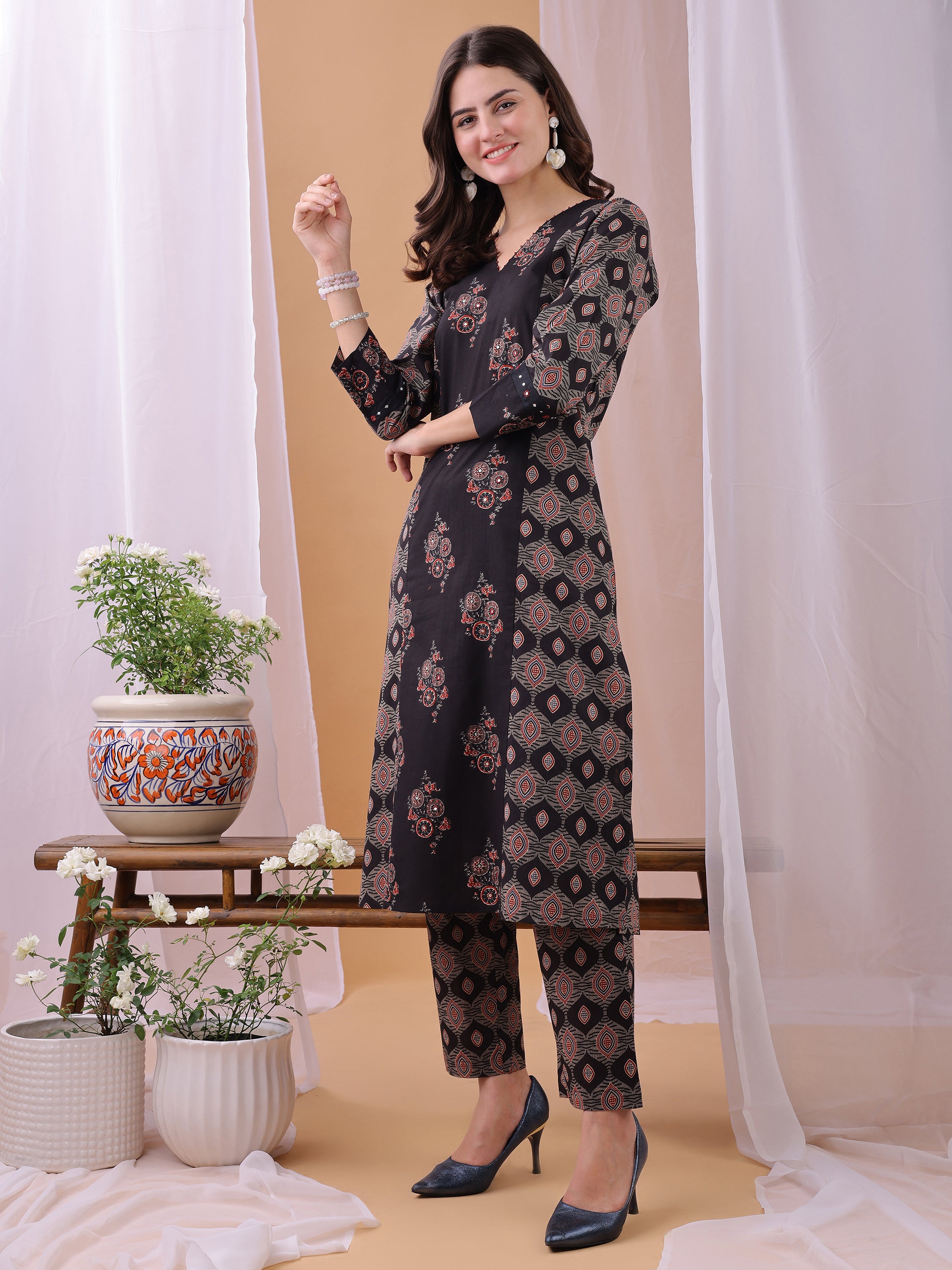 Black Pure Cambric Cotton Printed Ajrakh Print Straight Kurta Kurta with Pant