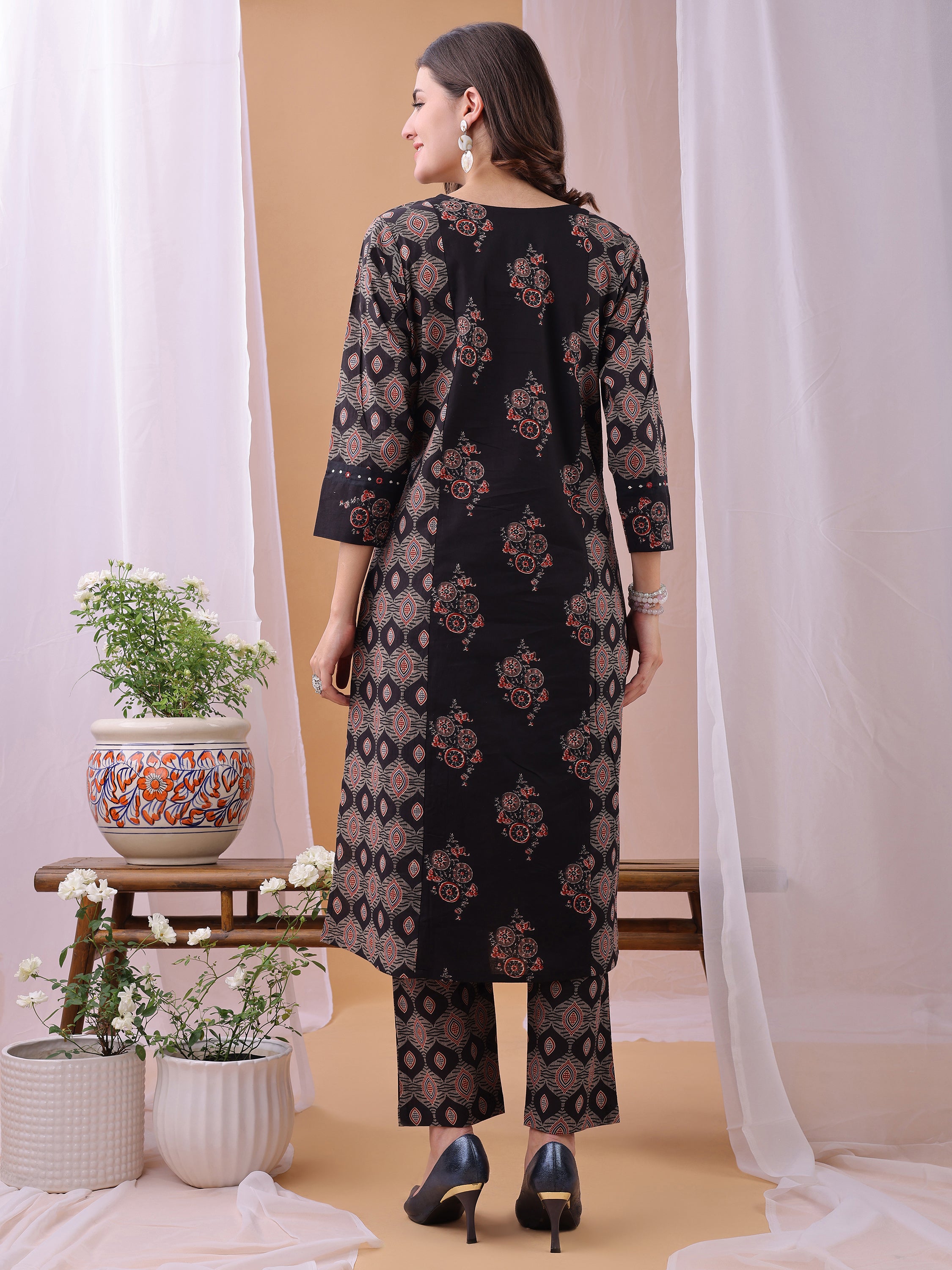Black Pure Cambric Cotton Printed Ajrakh Print Straight Kurta Kurta with Pant