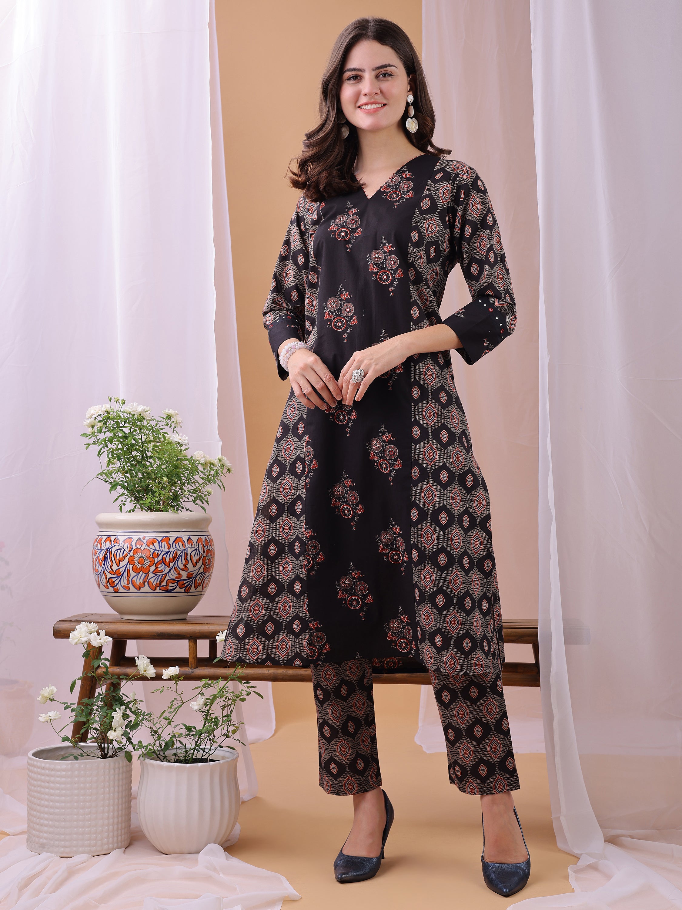 Black Pure Cambric Cotton Printed Ajrakh Print Straight Kurta Kurta with Pant