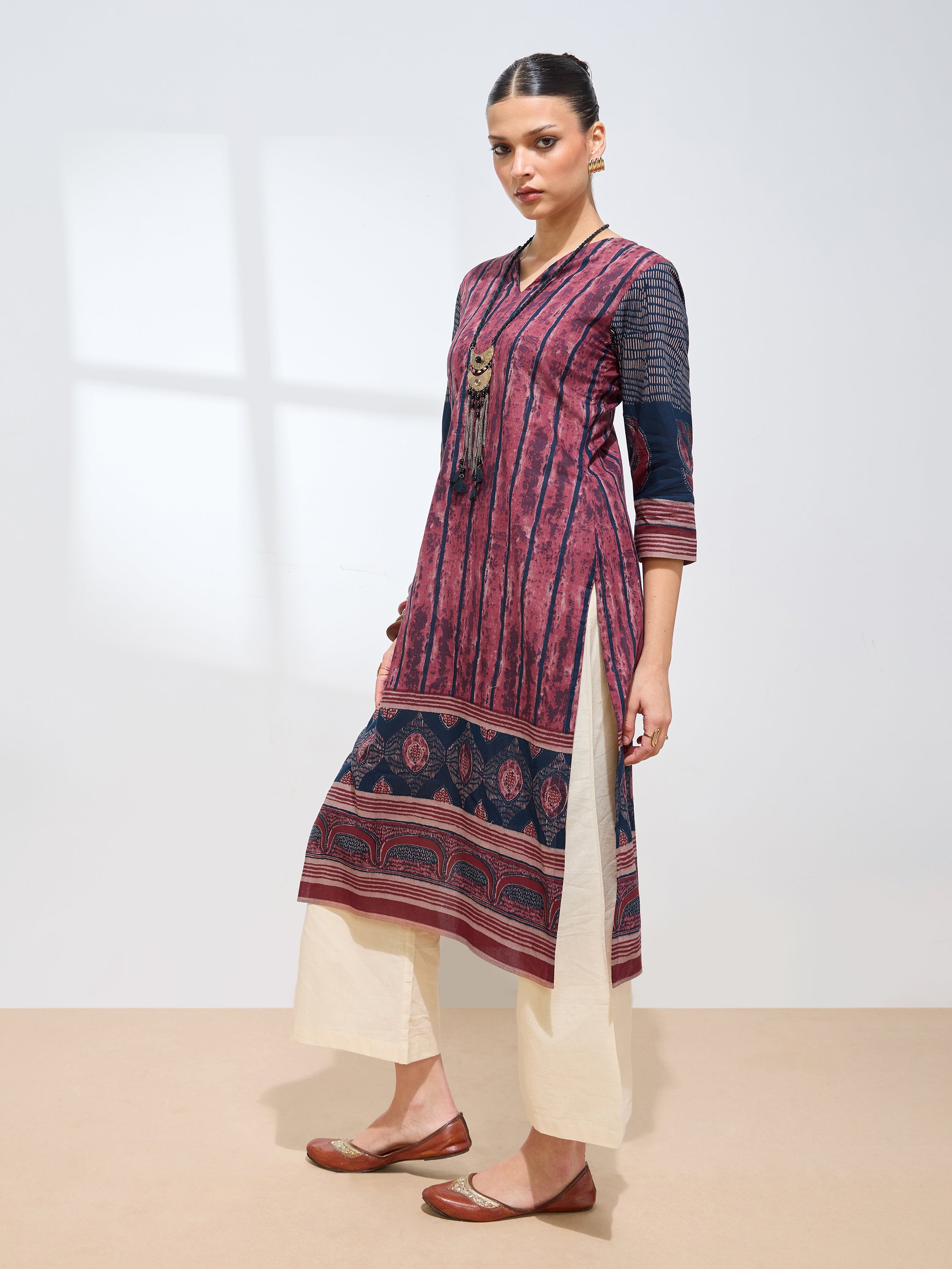 Graceful Maroon Batki & ajrakh Printed Cotton Kurta