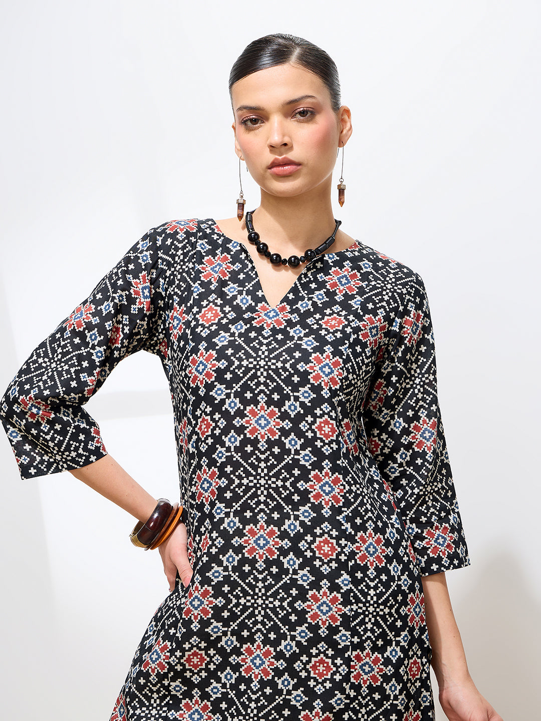 Graceful Black Printed Ikkat Cotton Kurta