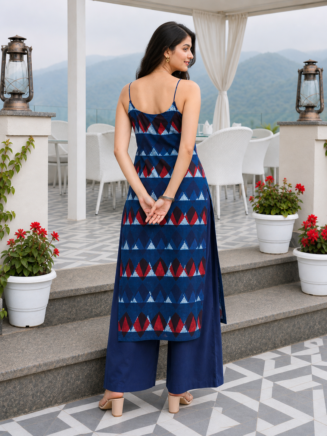 Women’s Blue Printed Pure Cotton Straight Kurta with Strap|| Sleevless Kurta with Side Slite