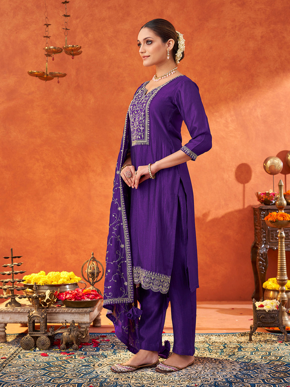 Women's Purple Silk Blend Embroidered Kurta set with dupatta