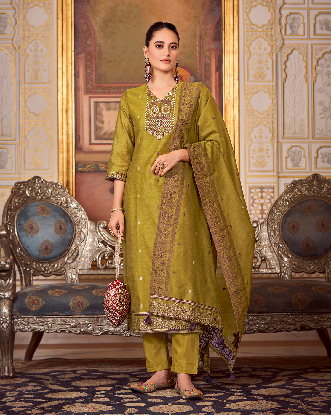 Women's Mustad Silk Blend Woven Design Kurta with Trouser & Woven Dupatta