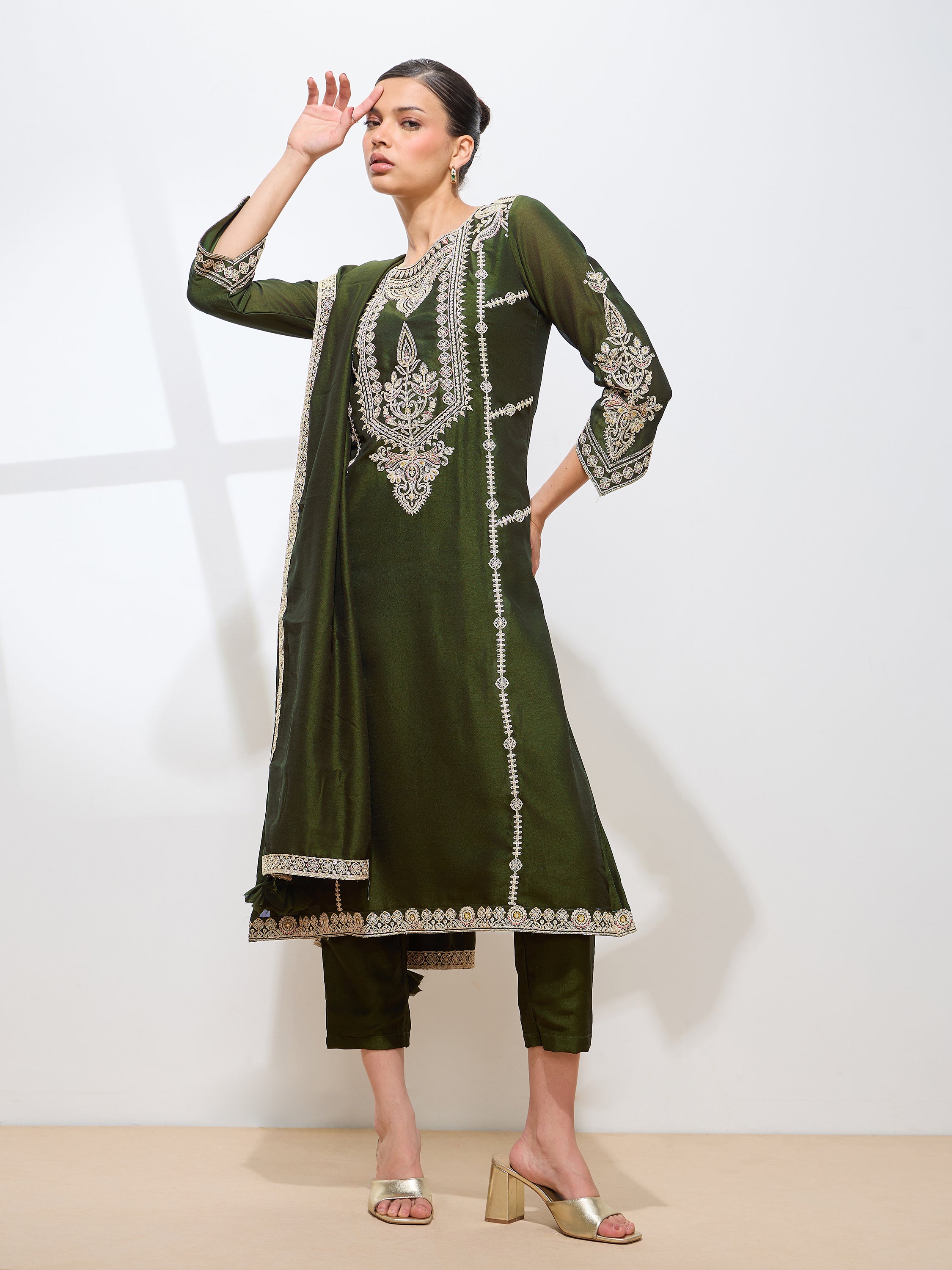 Women's Mehndi Silk Blend Embroidered Kurta set with dupatta