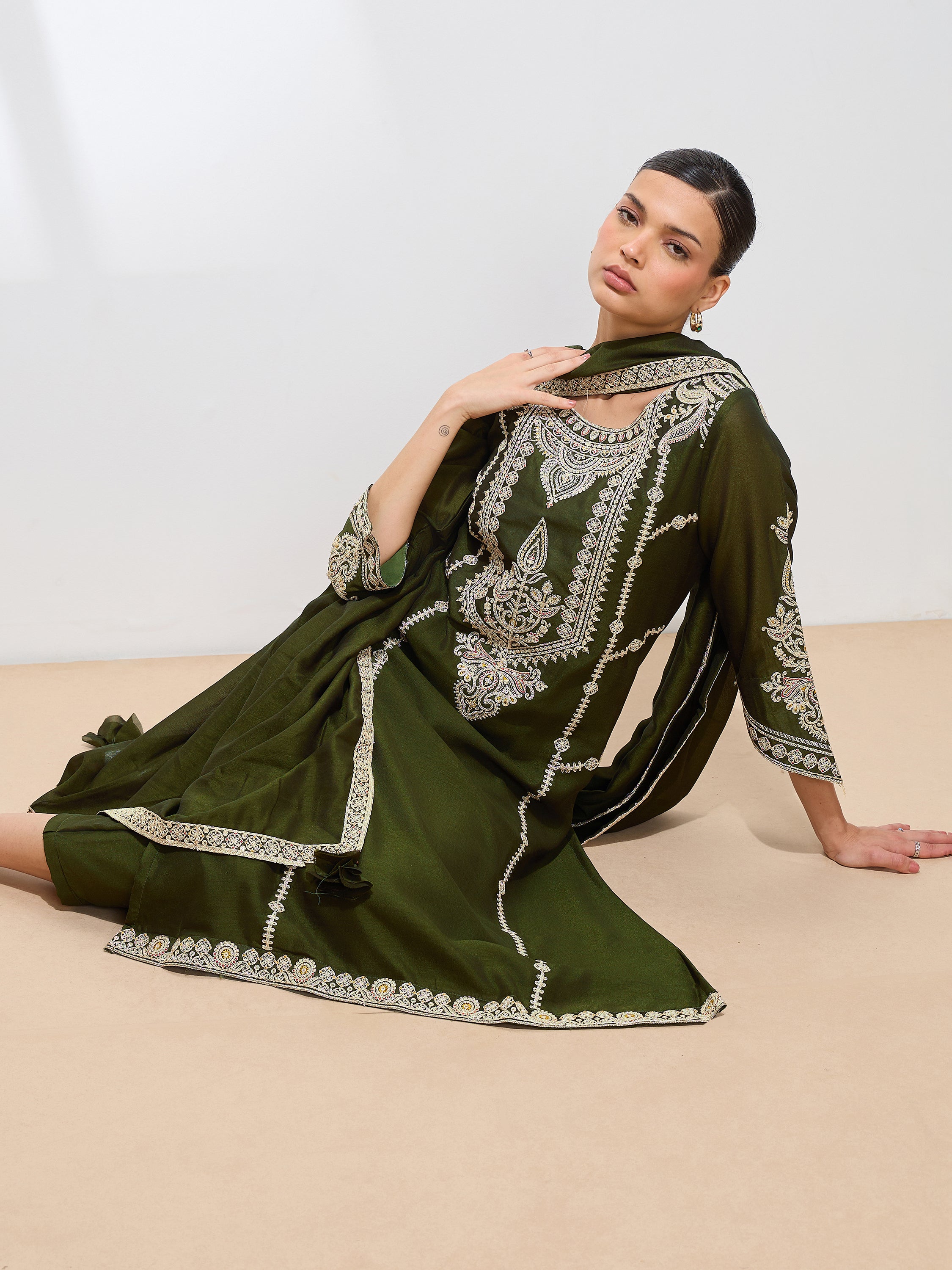 Women's Mehndi Silk Blend Embroidered Kurta set with dupatta