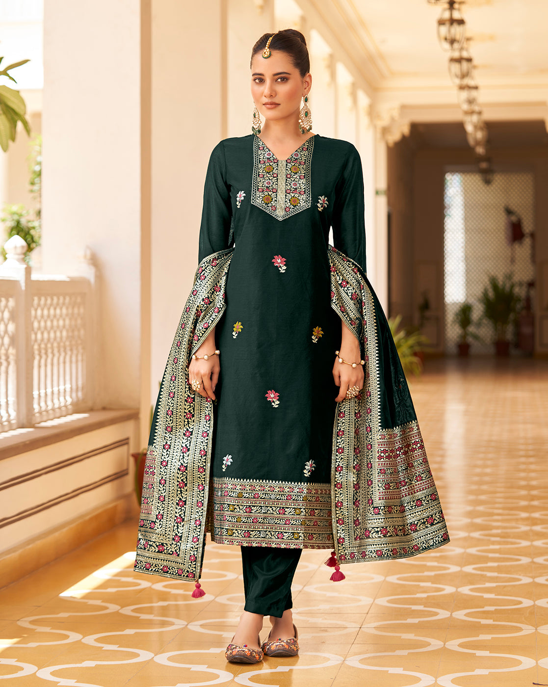 Women's Dark green Silk Blend Woven Design Kurta with Trouser & Woven Dupatta