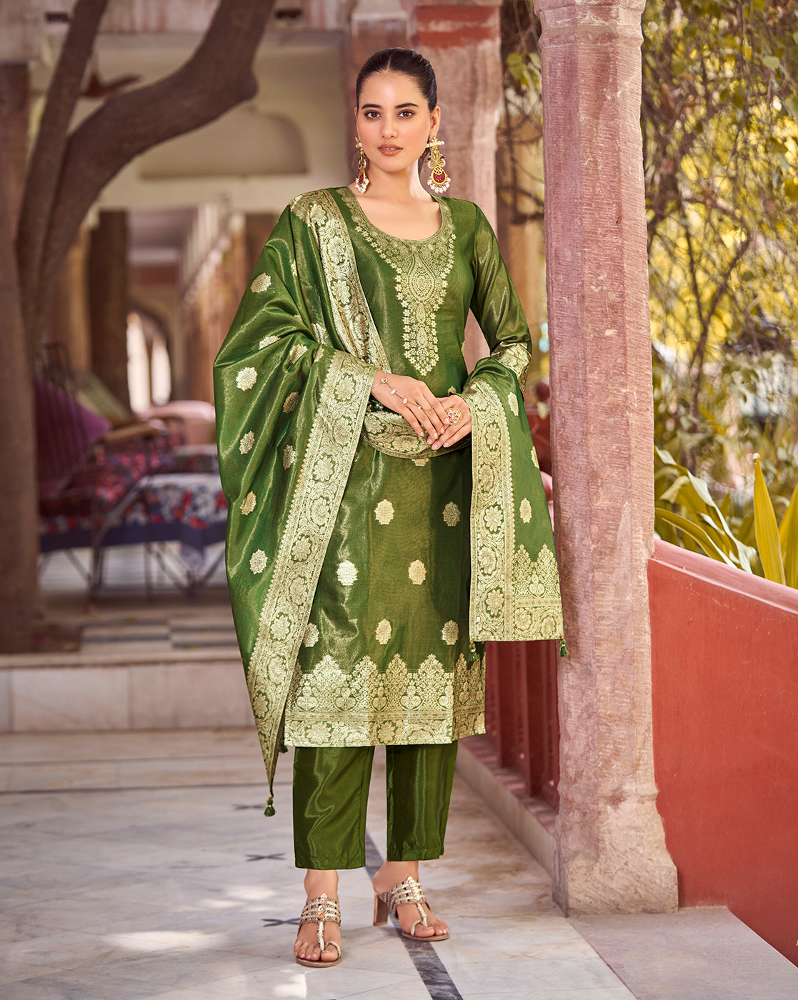 Women's Green Silk Blend Woven Design Kurta with Trouser & Woven Dupatta