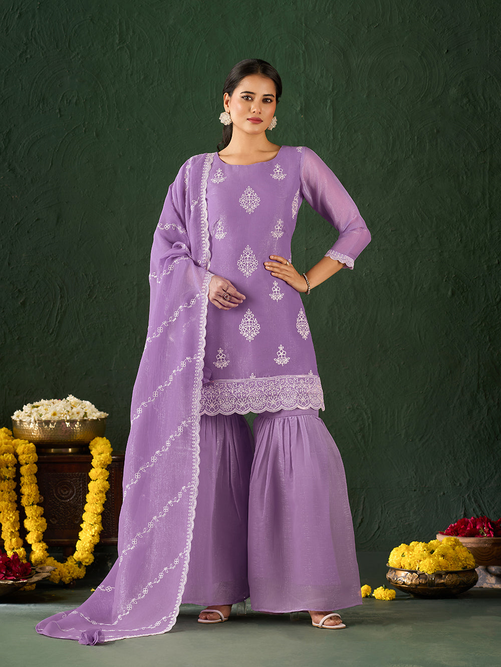 Women's Lavender Silk Blend Embroidered Kurta set with dupatta