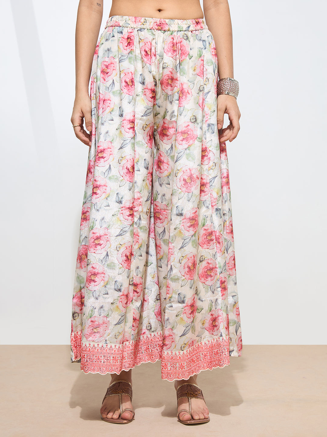 Women's Off White Silk Blend Embroidered Kurta set with dupatta