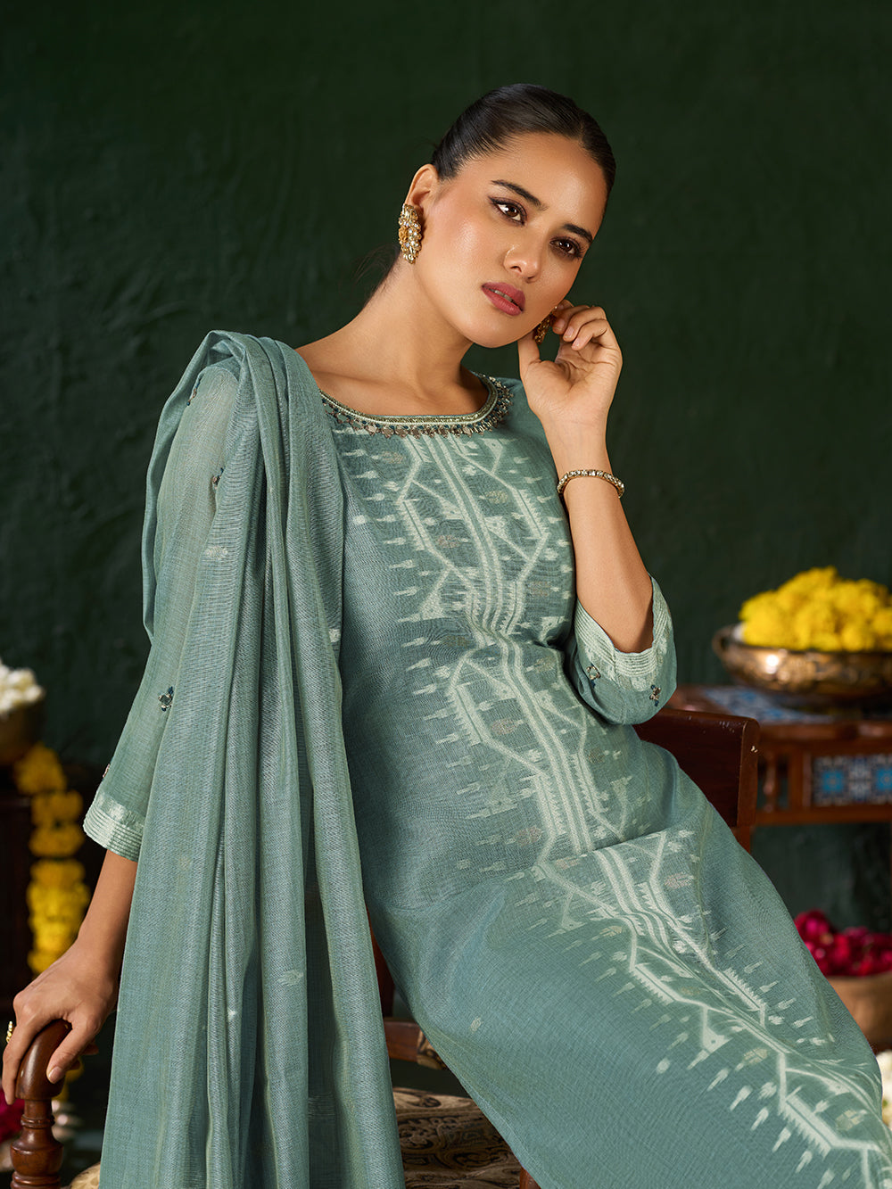 Women's Blue Silk Blend Jacquard Kurta set with dupatta