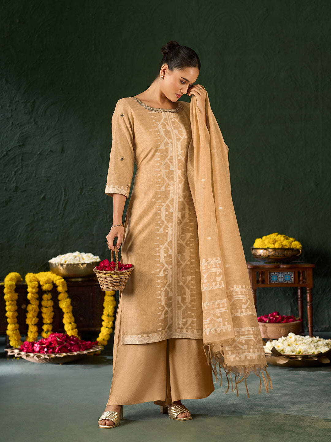 Women's Gold Silk Blend Jacquard Kurta set with dupatta
