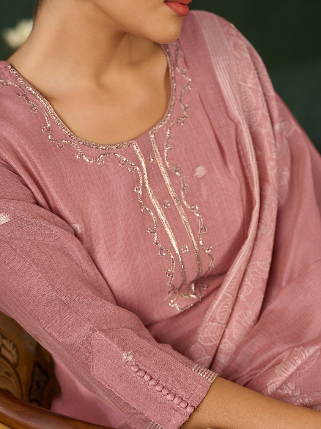 Women's Pink Silk Blend Jacquard Kurta set with dupatta
