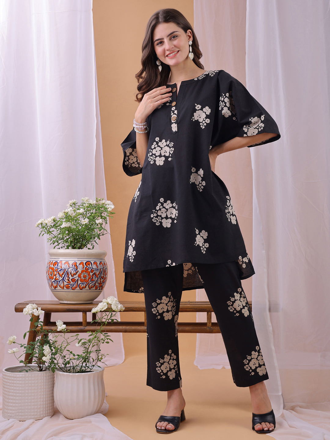 Cozy Black Floral Printed Pure Cambric Cotton Co-ords set