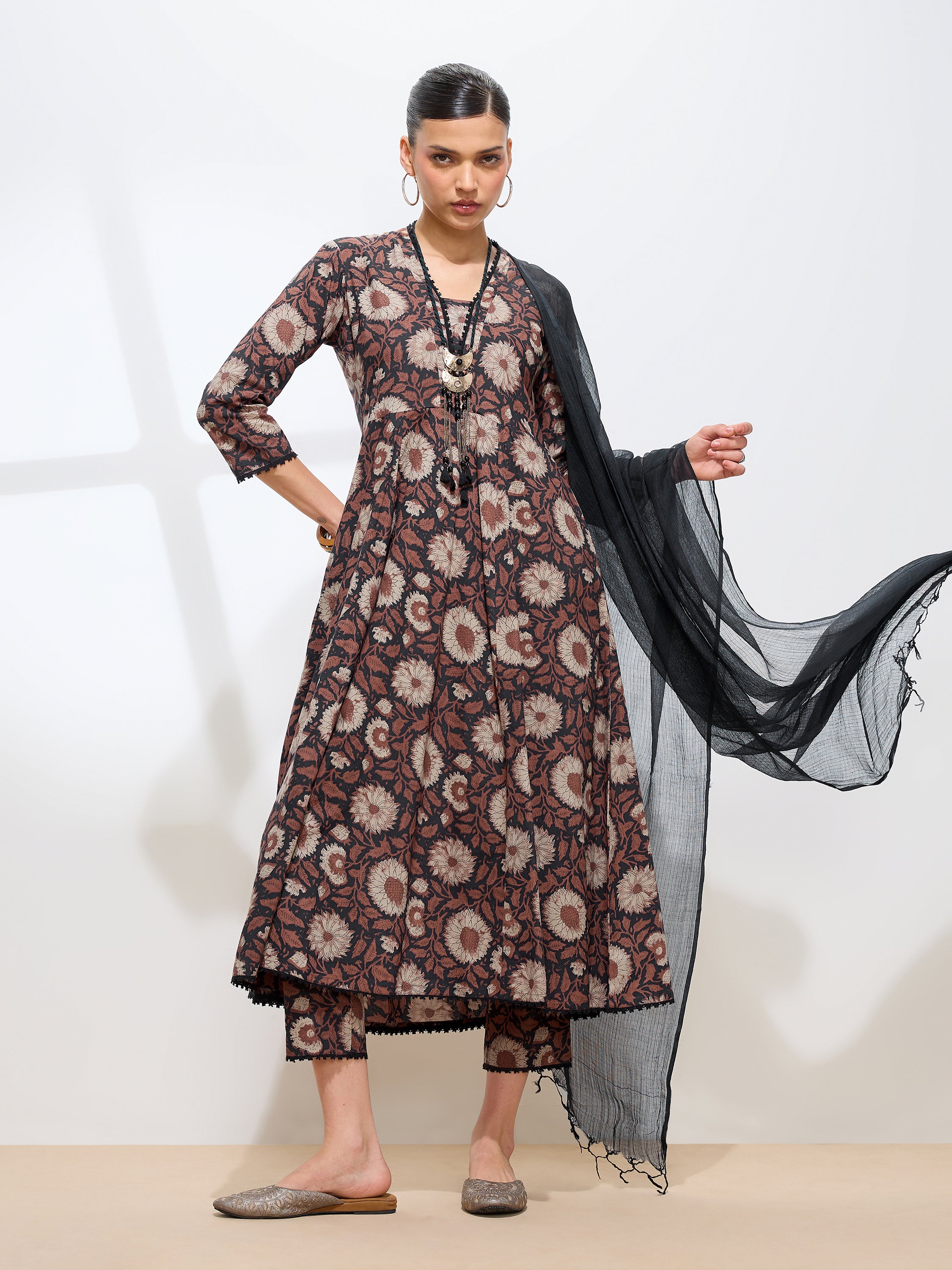 Graceful Black Floral Printed Cotton Kurta set