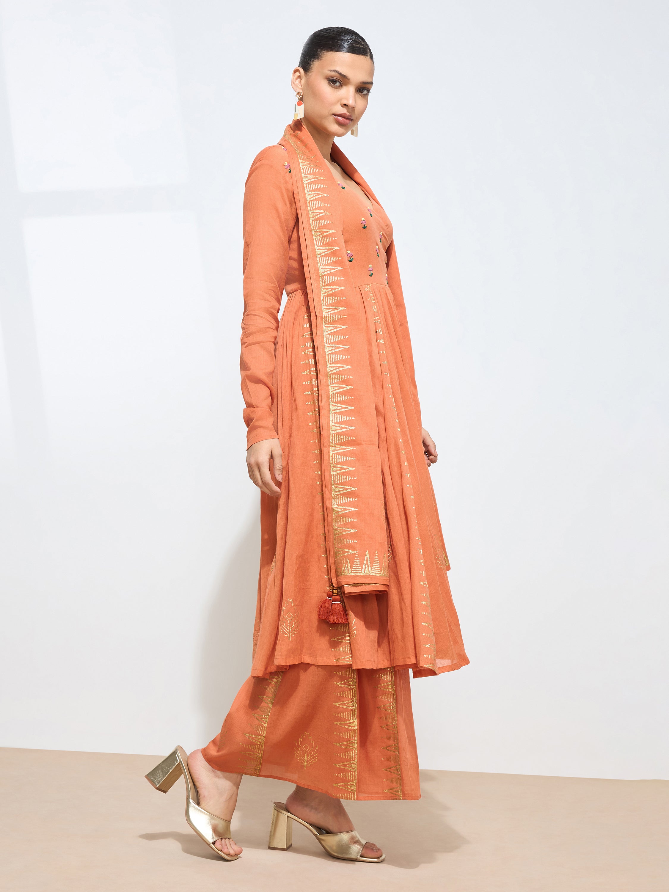 Graceful Rust Blockprint Handwork Mul cotton Kurta set