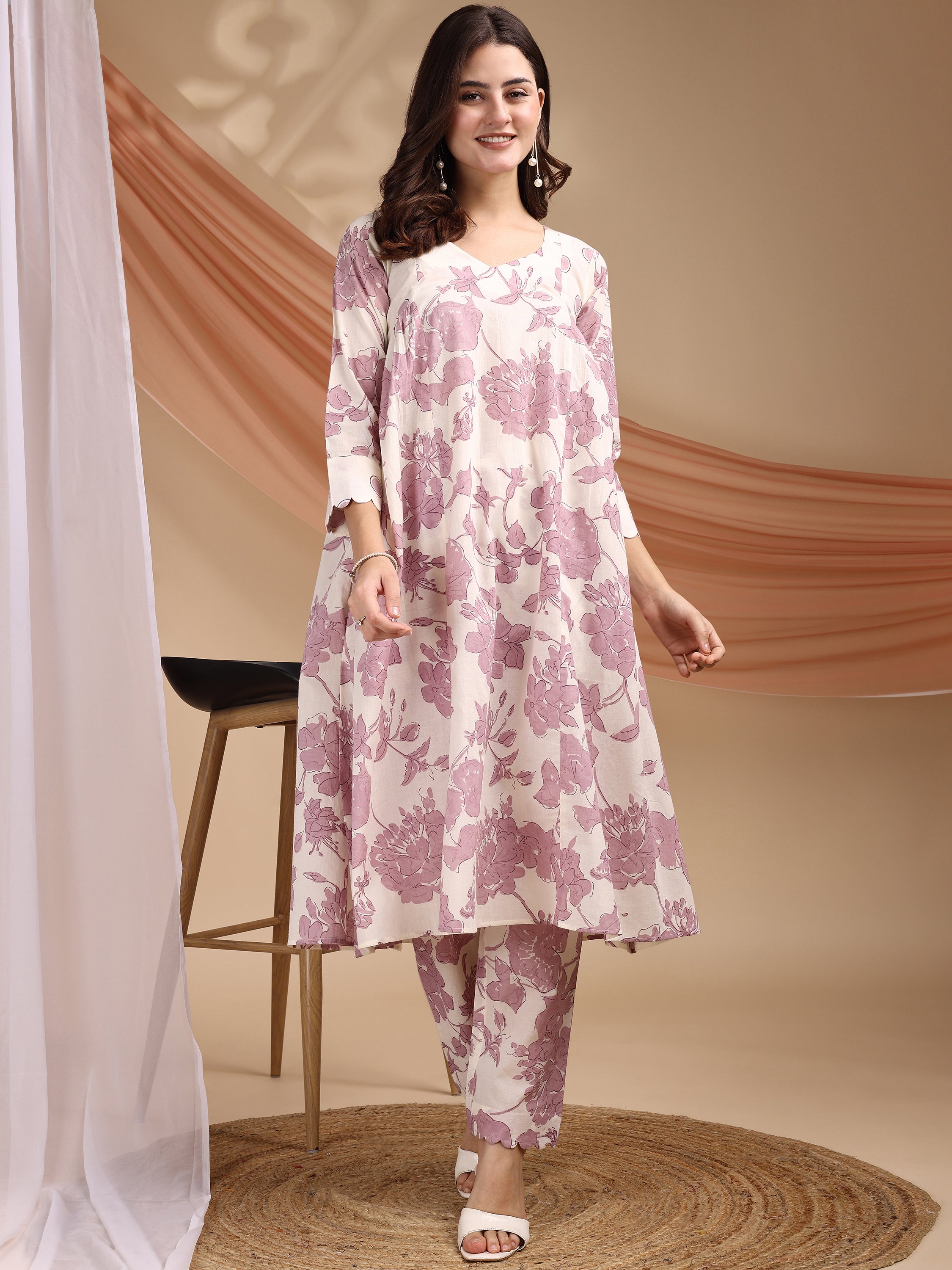 Purple Pure Cambric Cotton Printed Floral Straight Kurta Kurta with Pant