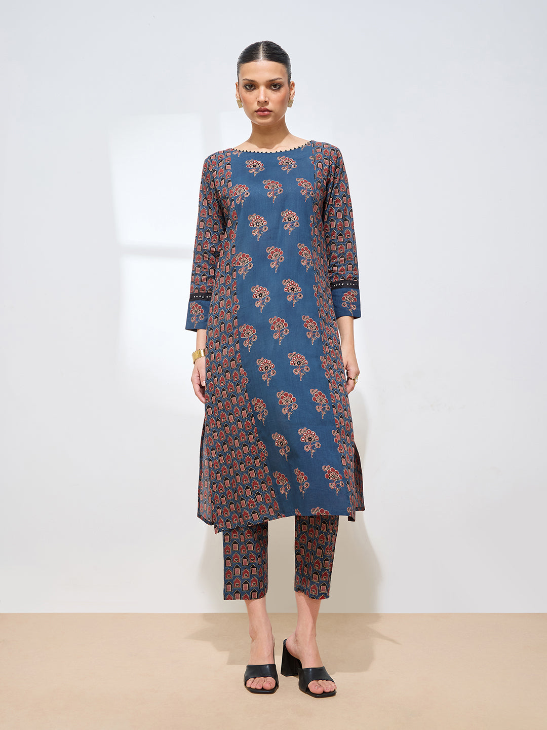 Classic Blue Cotton Handwork Floral Straight Kurta Kurta with Pant