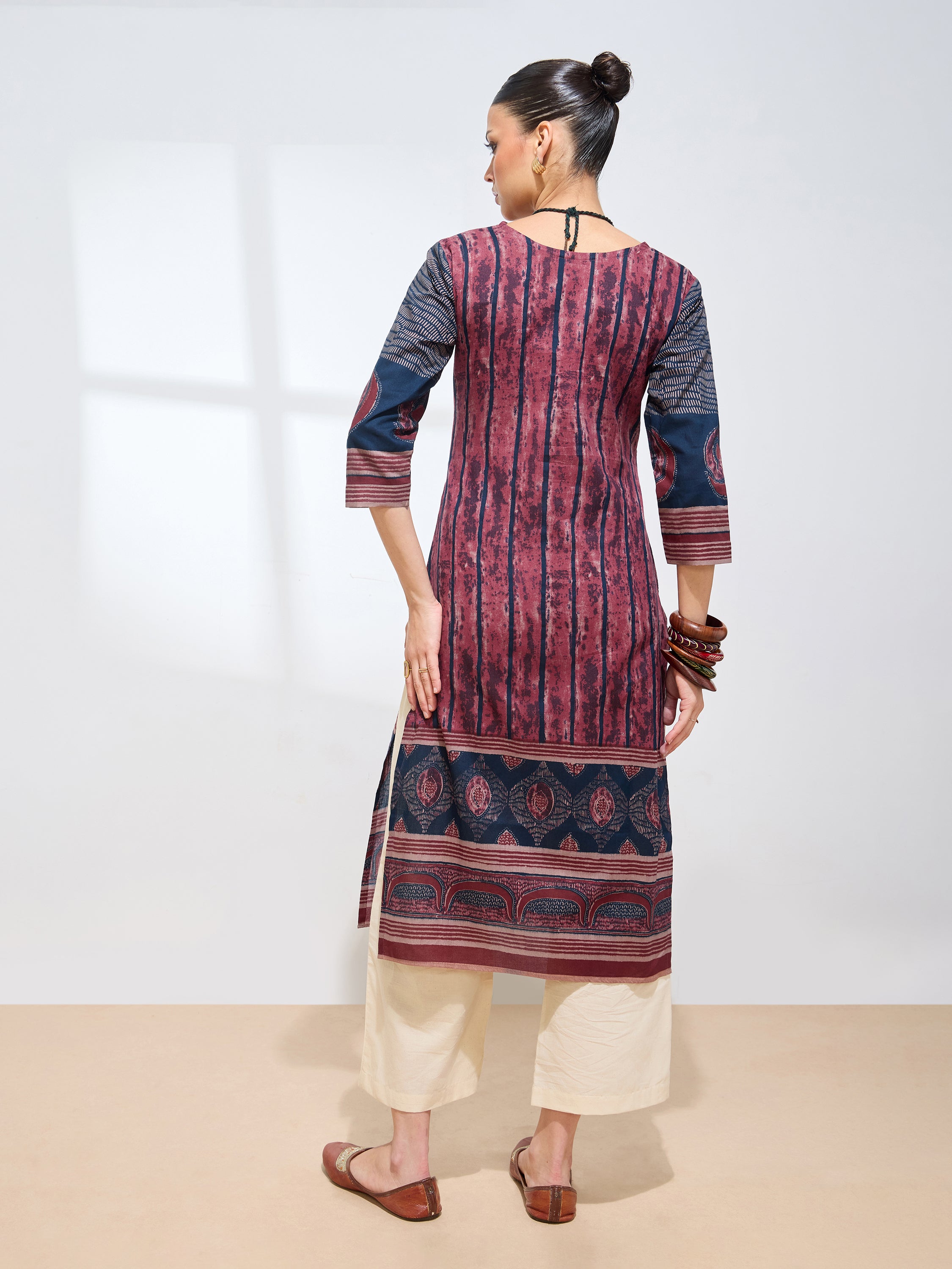 Graceful Maroon Batki & ajrakh Printed Cotton Kurta