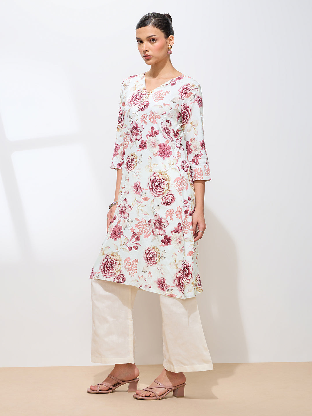 Graceful Maroon Printed Floral Cotton Kurta