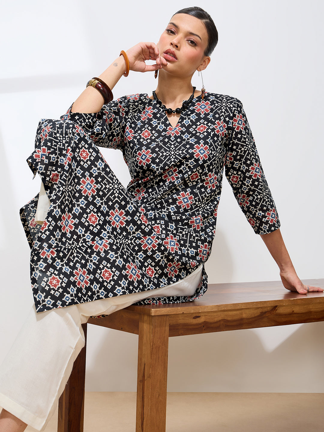 Graceful Black Printed Ikkat Cotton Kurta